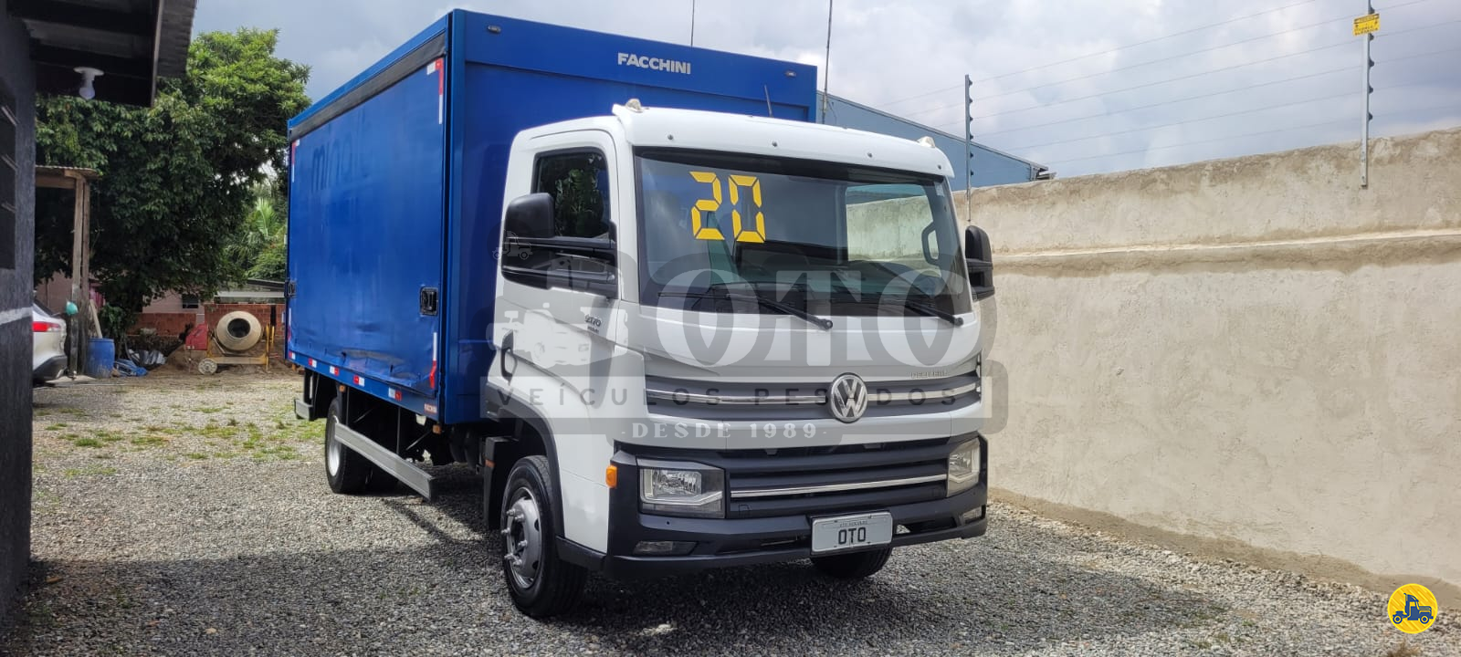 CAMINHAO VOLKSWAGEN VW 9170 Baú Sider 3/4 4x2 Oto Veículos Pesados CURITIBA PARANÁ PR